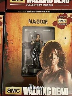 Eaglemoss Walking Dead Collector's 14 Figure Collection. Includes Display Case