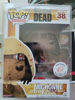 Funko Pop Walking Dead Bloody Michonne 38 Harrison's Comics Exclusive Protector