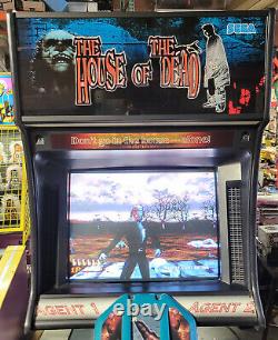 THE HOUSE OF THE DEAD Full Size Arcade Gun Shooting Game Walking Dead Zombies #2