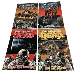 The Walking Dead Graphic Novels 1 -32