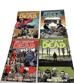 The Walking Dead Graphic Novels 1 -32