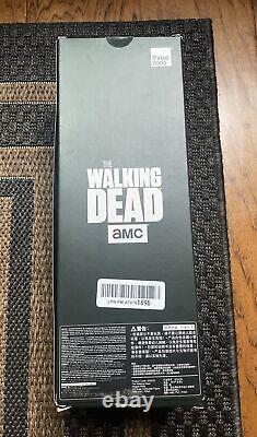 The walking dead maggie rhee 1/6 collectible figure