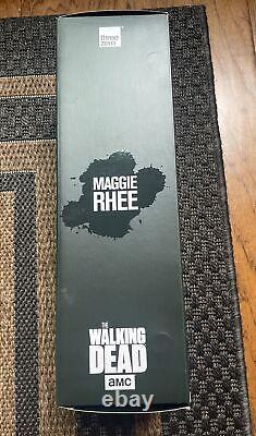 The walking dead maggie rhee 1/6 collectible figure