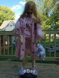 VIDEO Walking Dead Teddy Bear Zombie Girl Life Size Halloween Decoration Prop