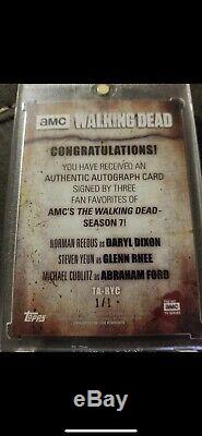 Walking DeadTriple Blood Auto Card 1/1 Norman Reedus Steven Yuen Michael Cudlitz