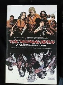 Walking Dead Compendium Set 1-4 & Poster