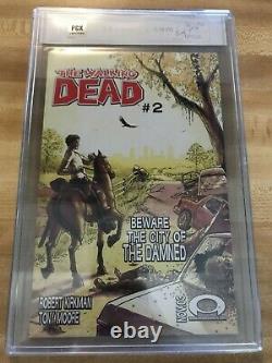 Walking dead 1 PGX 9.8 Signature Series Black Label signed by Kirkman (not CGC)