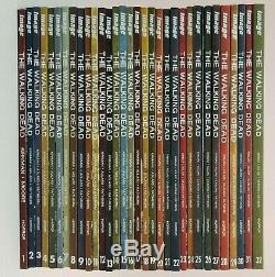Image Comics The Walking Dead Hc Vol. 1 32 Complete Runkirkman