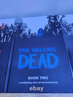 La collection de figurines d'action, livres et bandes dessinées de The Walking Dead