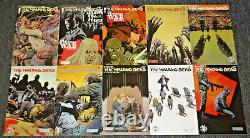 Lot de 65 numéros de The Walking Dead d'Image Comics #110-184 Set Vf/nm de la série télévisée Zombie d'AMC