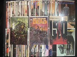 Lot de bandes dessinées Walking Dead (56 numéros!) Variantes Image Robert Kirkman Charlie Adlard