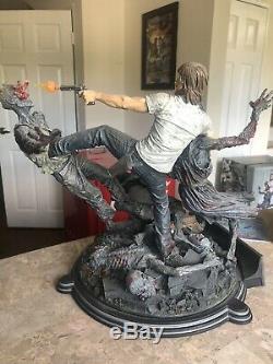 Mcfarlane The Walking Dead Rick Statue Résine Signé Par Kirkman Toy Twd Negan