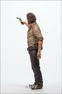 Rick Grimes Sheriff The Walking Dead Tv Série Horreur 25cm Action Figur Mcfarlane