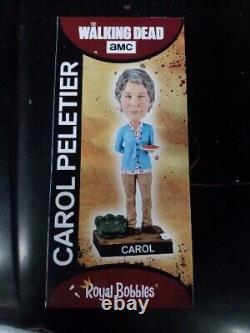 Royal Bobbles Walking Dead Carol Peletier Bobblehead AMC Nouveau