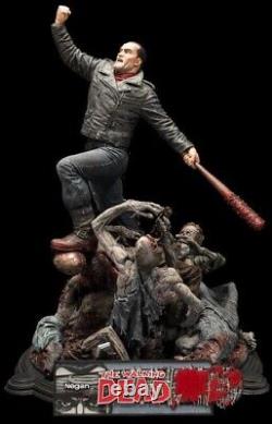 Statue en résine McFarlane The Walking Dead Comic Negan #752/1000 dans une boîte de luxe