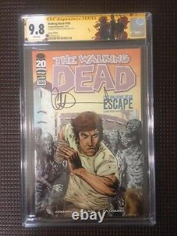 The Walking Dead #100 (Variante Évasion) 9.8 CGC Série Signature 2012