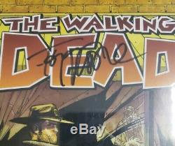 The Walking Dead # 1 Cbcs 9.2 Signé Tony Moore 1er Rick Et Carl Grimes Pas Cgc