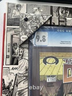 The Walking Dead #1, ÉTIQUETTE NOIRE, CGC 9.8 Pages Blanches Avec Cadre Personnalisé