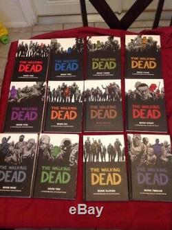 The Walking Dead Books N ° 1-12 Relié, Romans Graphiques Noir Et Blanc, Kirkman