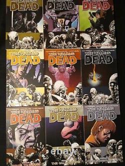 The Walking Dead Tpb Bundle, Vol's 1-32 Complet