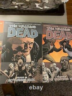The Walking Dead Tpb Lot Vol 1-8, Compendium 2, Vol 17, 20-28 Image Comics