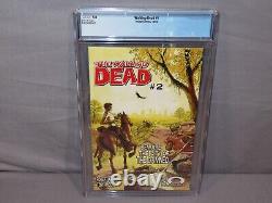The translation of the title 'WALKING DEAD #1 (Rick Grimes 1st app) CGC 9.0 VF/NM Image Comic 2003 White Pages' in French is 'MORT-VIVANT #1 (1re apparition de Rick Grimes) CGC 9.0 TB/TBE Image Comic 2003 Pages Blanches'