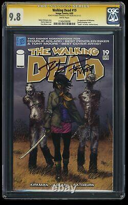 Walking Dead #19 Cgc Nm/m 9.8 1er Michonne ! Ss Signé Kirkman Et Moore