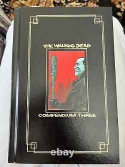 Walking Dead Hardcover Compendium Volume One 1, 3, 4 Hc Skybound Oop Nouvelle Image