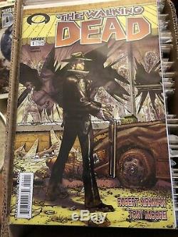 Walking Dead Issue 1 (l'image 2003) 1er Rick Grimes Nm + La Première Impression! Kirkman # 1