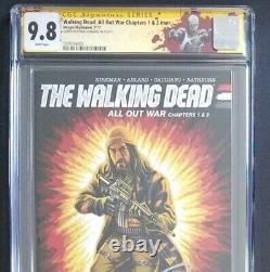 Walking Dead Tous en guerre Chapitres 1 et 2 CGC SS 9.8 Signé par Robert Kirkman