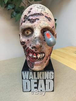 Walking Dead Zombie Head Autographe Jsa Psa Norman Reedus Scott Wilson