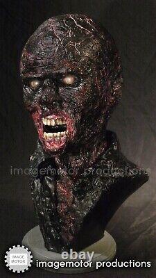 Walking Dead zombie brûlé buste grandeur nature à l'échelle 1:11